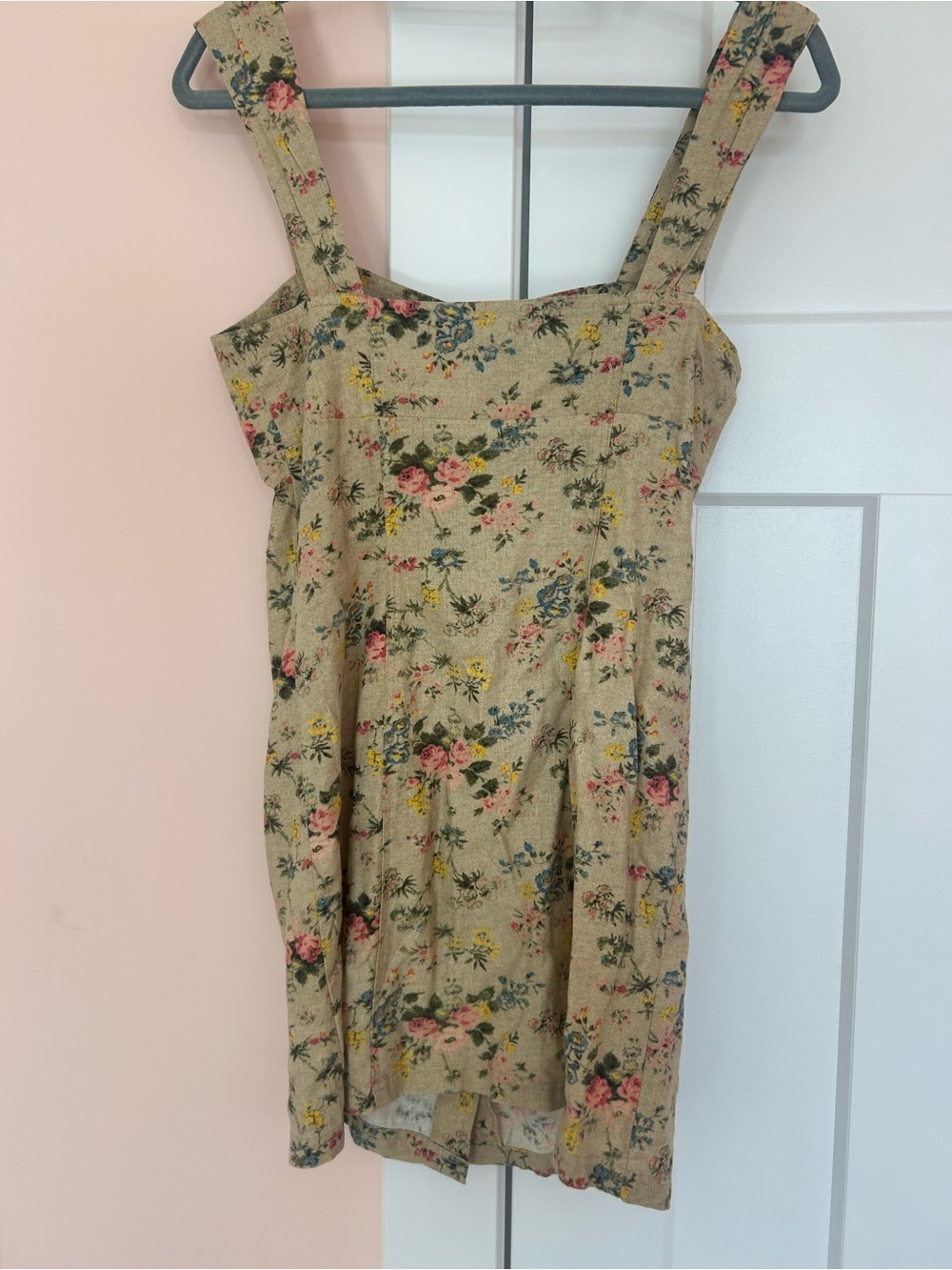 Laura Ashley x Urban Outfitters Floral Linen Mini Jumper Dress NWT Size XS - Picture 2 of 5